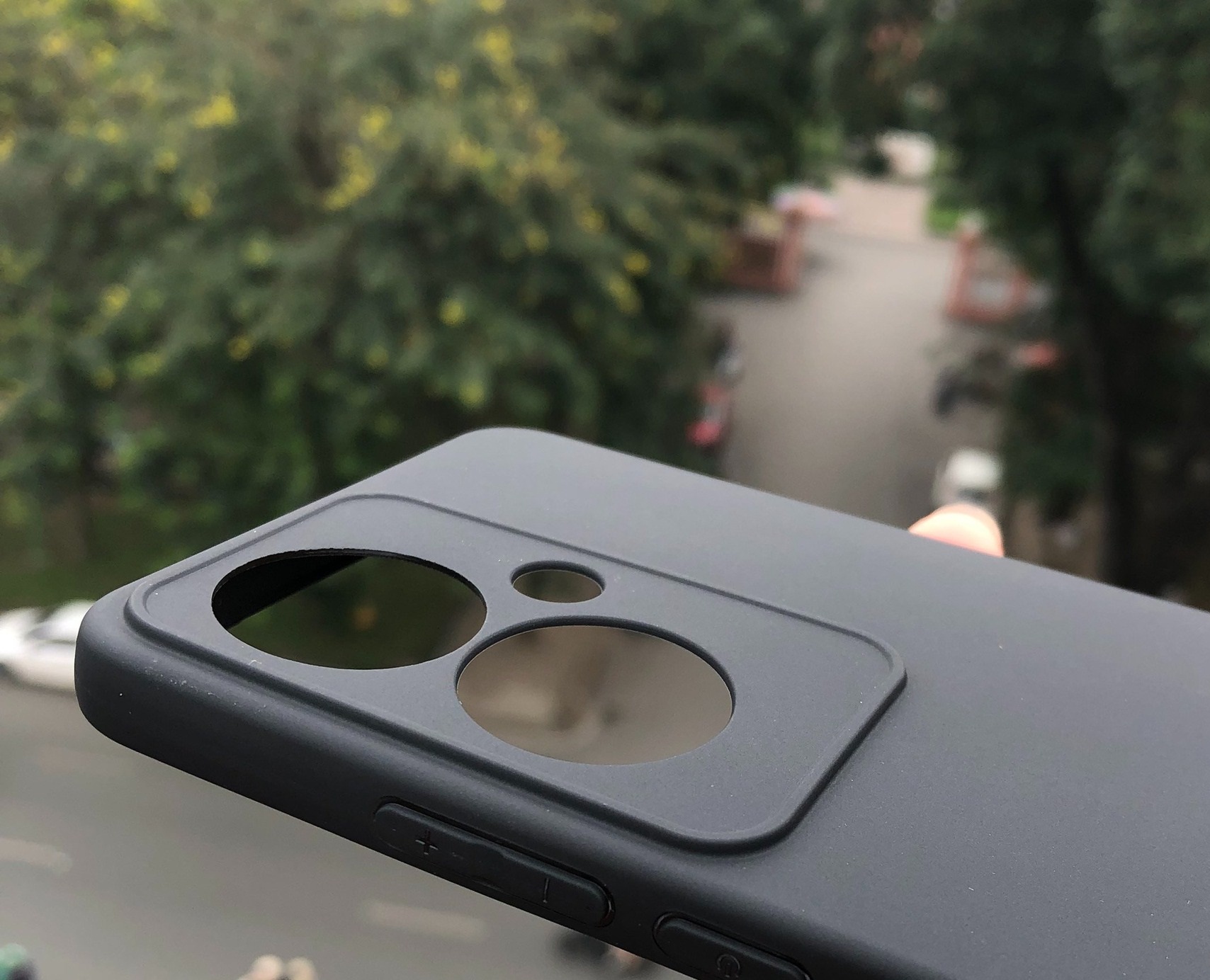 Ốp lưng dành cho OPPO Reno 11F 5G dẻo màu đen bảo vệ camera sau, chống bám vân tay - Hàng chính hãng