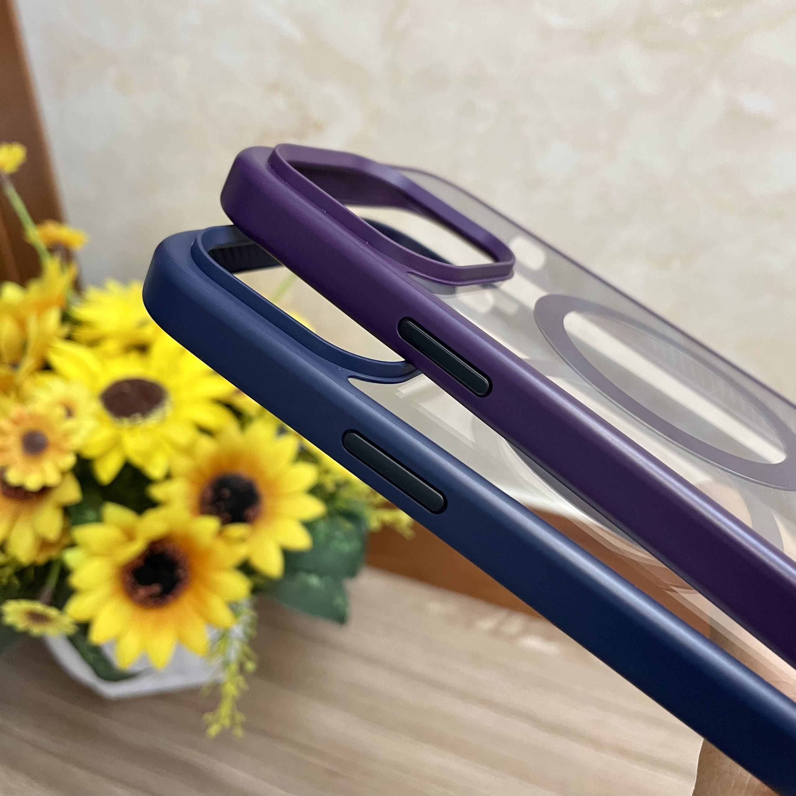 Ốp lưng dành cho iPhone 14 Pro Max Likgus Magnetic Case-Hàng chính hãng