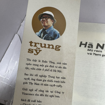 (Tái bản 2024) HÀ NỘI, MŨ RƠM VÀ TEM PHIẾU - Trung Sỹ - Alphabooks 