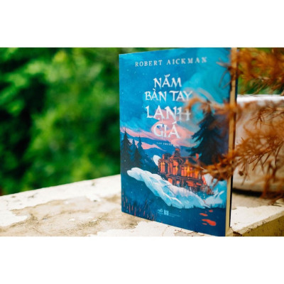 Nắm bàn tay lạnh giá - Bản Quyền