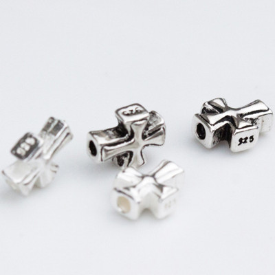 Combo 2 cái charm bạc thánh giá xỏ ngang kiểu 2 - Ngọc Quý Gemstones