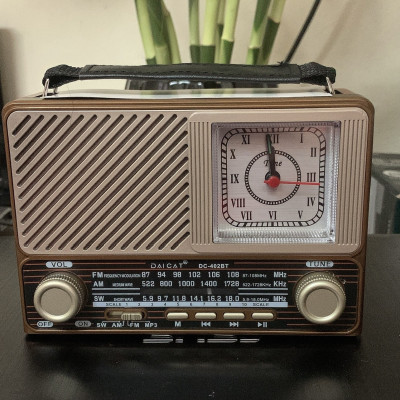 ĐÀI RADIO USB NGHE NHẠC WAXIBA XB-402 BT CÓ ĐỒNG HỒ ,NGHE FM/AM/SW LOA SIÊU LỚN hàng chính hãng