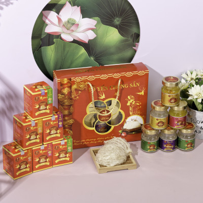 [Hộp 6 Lọ] Nước Yến Sào Chưng Đủ Vị Nhân Việt 30% Yến 70ml/Hũ