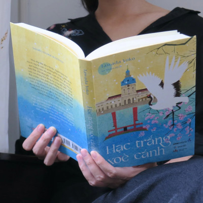 Sách Hạc Trắng Xòe Cánh | Văn Học Đương Đại | Yoko Tawada | San Hô Books