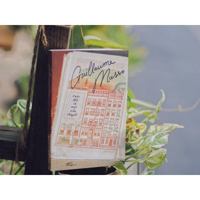 Cuộc đời là một tiểu thuyết - Bản Quyền