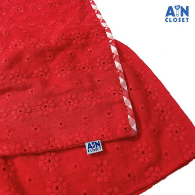 Bộ quần áo ngắn bé gái họa tiết Caro nơ quần váy đỏ cotton boi thêu - AICDBGCQ518L - AIN Closet