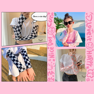 Găng Tay Chống Nắng Cho Bé Và Gia Đình Thun Lạnh Họa Tiết Caro (Nhiều Màu)