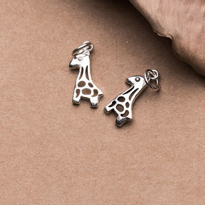 Combo 3 cái charm bạc hình con hưu cao cổ treo - Ngọc Quý Gemstones