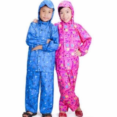 Áo mưa bộ trẻ em từ 3 - 10 tuổi , họa tiết hoạt hình dễ thương ,vải dù cao cấp , siêu bền , chống thấm , có túi đựng  , giao màu ngẫu nhiên