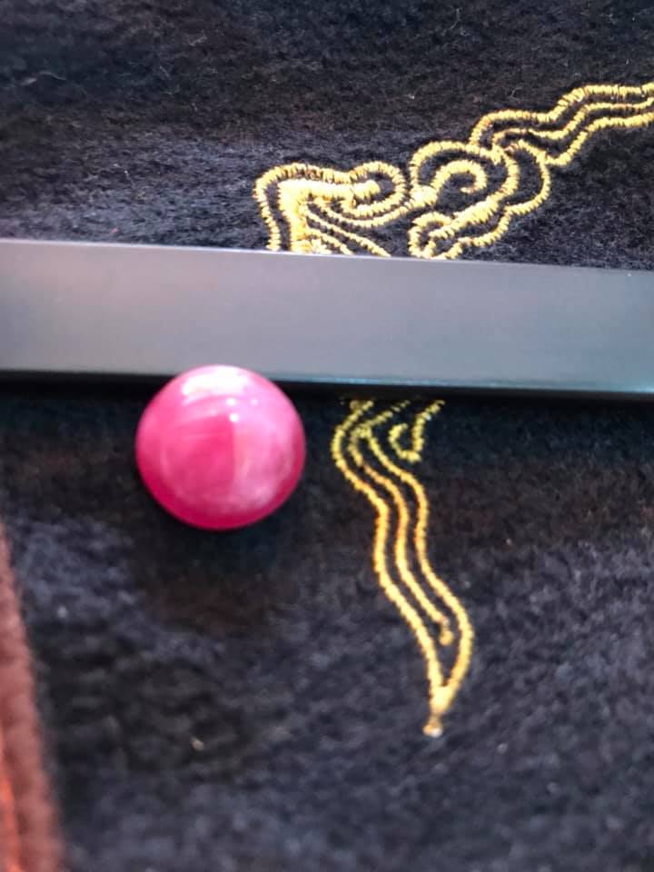 MẶT NHẪN ĐÁ RUBBY HỒNG VIÊN TRÒN TO ĐẸP LÀM NHẪN HAY MẶT DÂY CHUYỀN Size ĐK 13MM X DẦY 5MM MÀU HỒNG VIÊN ĐÁ TRÒN MẠNG HỎA THỔ Ạ