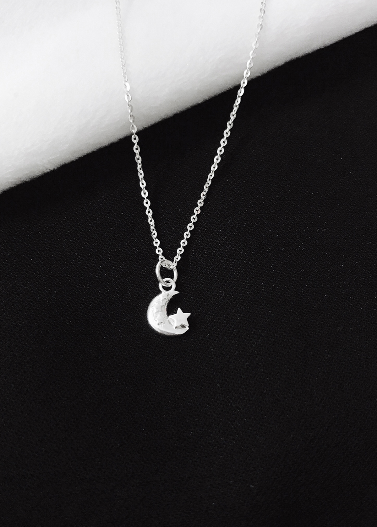 Dây chuyền bạc mặt trăng - Ngọc Quý Gemstones