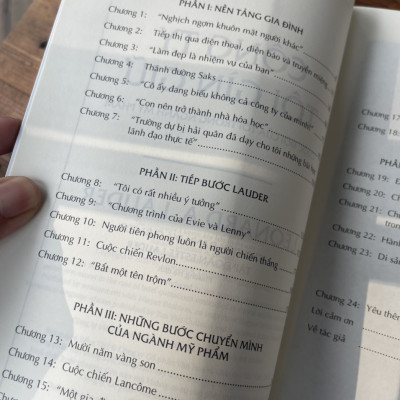 CÔNG TY TÔI GÌN GIỮ: Cuộc Đời Của Tôi Trong Ngành Mỹ Phẩm – Leonard A. Lauder – Phương Hạ dịch – Tân Việt – NXB Dân Trí (Bìa mềm)