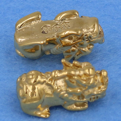 Chuỗi đeo tay Thạch Anh Tím 6 ly cẩn Tỳ Hưu inox vàng VTAITHHBV6 - hợp mệnh Hỏa, mệnh Thổ