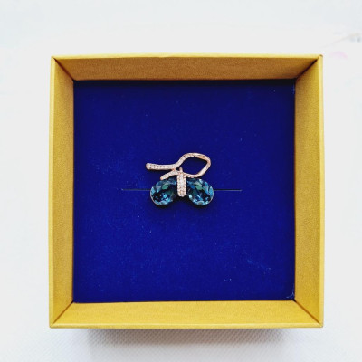 Cài áo nơ đá xanh
