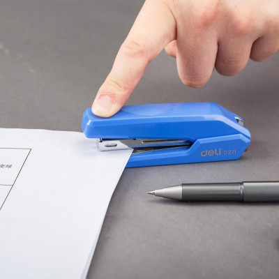 Dập Ghim Deli E0271