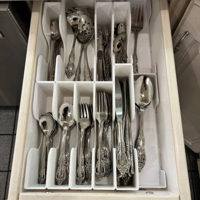 [Hộc khuyết] Hộc chia ngăn kéo thông minh – Giải pháp hoàn hảo cho ngăn kéo gọn gàng