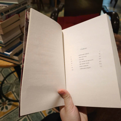 Sách - A Little Life by Hanya Yanagihara - The Million-Copy Bestseller / Fiction in English