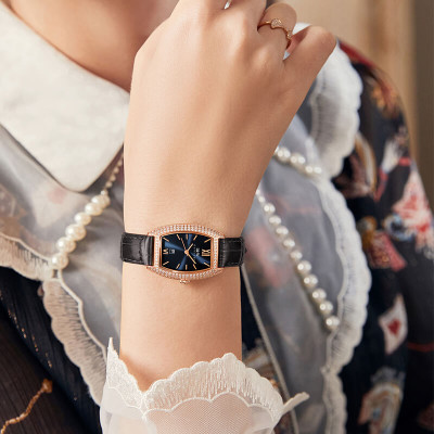 Đồng hồ nữ chính hãng IW Carnival IW537L-4 Kính chống xước ,Chống nước 30m ,Bảo hành 24 tháng,Máy pin Quartz,dây da đen xịn,thiết kế mặt chữ nhật đơn giản dễ đeo