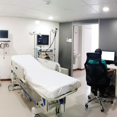 Gói Khám Tầm Soát Ung Thư Cho Nam Tại Phòng Khám Đa Khoa Quốc Tế Golden Healthcare