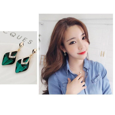 Bông Tai Pha Lê Hàn Quốc Không Gây Dị Ứng Da ( PK08)