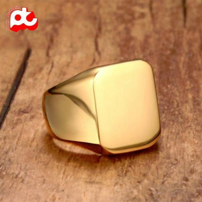 Nhẫn nam nữ titan rẻ  kiểu mặt trơn vuông to cao cấp thép không gỉ trangsucpt màu mạ vàng PTNNA24 3T