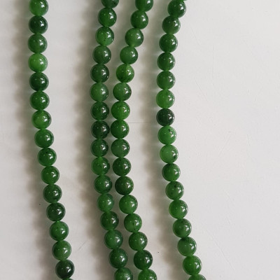 Vòng chuỗi đeo cổ Nữ mới đẹp Đá ngọc jade hay ngọc phật xanh tự nhiên Size 8mm màu xanh ngọc bích bóng sang đẹp hợp mệnh thủy mộc hỏa Quà tặng ý nghĩa cho Mẹ, mình và người thân ý nghĩa ạ