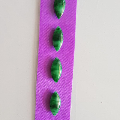  Bộ lắc hạt dưa mới rất đẹp đá cẩm thạch tự nhiên Size Dài 15mm x Ngang 6mm x dầy 2mm màu xanh lý sơn thủy bóng đậm đẹp sang Nữ lên lắc tay bằng vàng đeo rất đẹp luôn món quà tặng Mẹ, Vợ, người thân ý nghĩa ạ