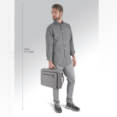 Balo Solo Re: Utilize Hybrid 15.6 inch - Xám - UBN762-10 . Sử dụng chất liệu nhựa tái chế PET bảo vệ môi trường. Kích thước 18 x 33.3 x 7.8 cm. Bảo hành chính hãng 5 năm