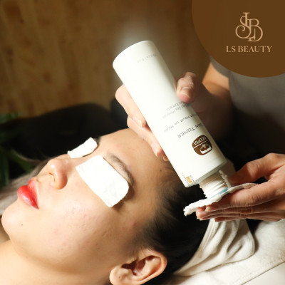 Combo 2 lần chăm sóc da mụn thuần hữu cơ gồm soi da, nặn mụn và làm dịu da 