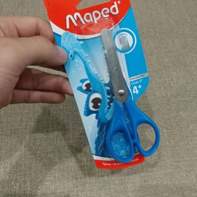 Kéo Maped Essentials 464210 13cm - Màu Xanh