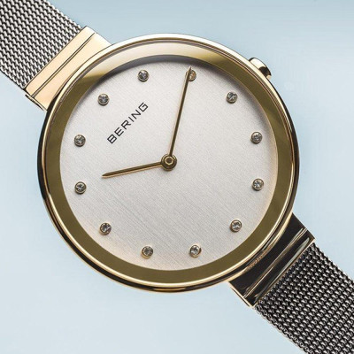 Đồng Hồ Nữ Bering Classic Màu Bạc 12034-010