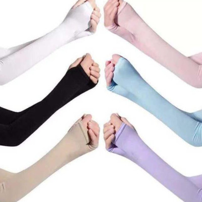  Một đôi găng tay đi nắng siêu mềm siêu dai