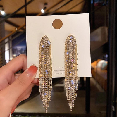 Earrings đeo tai nữ dáng dài tua rua đính đá lấp lánh