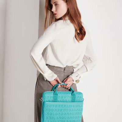 Túi Wiwu Cosmo Slim Case Dành Cho Laptop, Ultrabook Họa Tiết Khắc Nổi Chữ Cái Alphabet Cực Độc Đáo - Hàng Chính Hãng