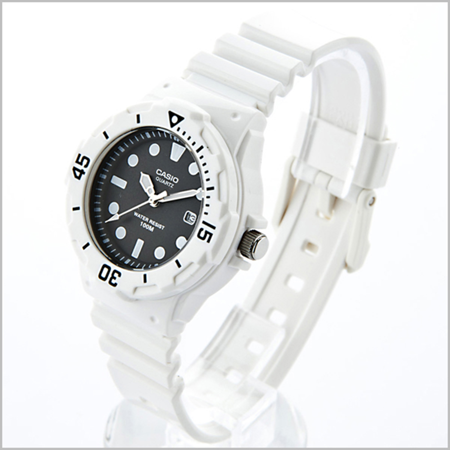 Đồng hồ nữ dây nhựa Casio LRW-200H-1EVDF