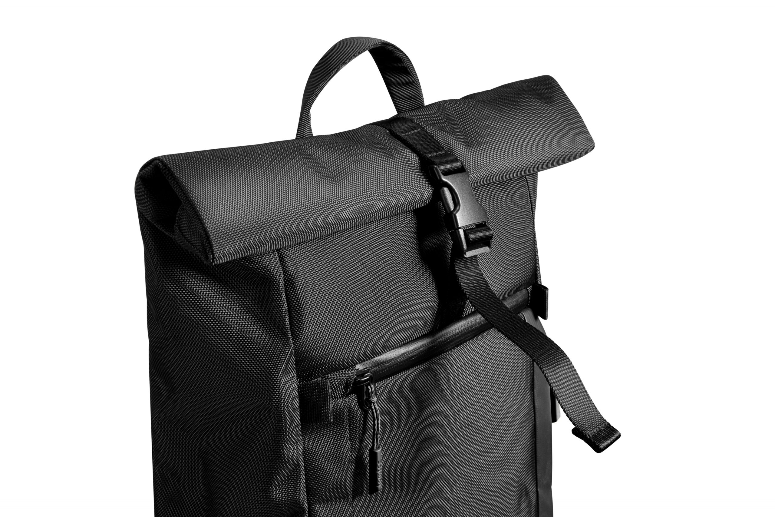 Balo Du Lịch Laptop 15.6 Inch TOMTOC DAYPACK T61 Dành Cho MacBook 16 Inch Sức Chứa 23L - Hàng Chính Hãng