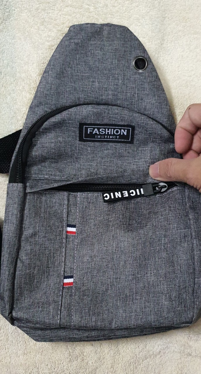Túi đeo chéo Fashion sành điệu, cá tính và tiện dụng - Hàng chính hãng