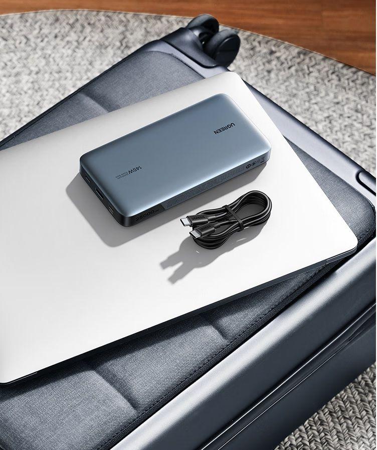 Ugreen UG90597PB205TK 25000mAh 145W Sạc dự phòng kèm cáp USB-C 0.5M có LCD gồm 2 cổng USB-C và 1 cổng USB-A hổ trợ sạc nhanh - HÀNG CHÍNH HÃNG