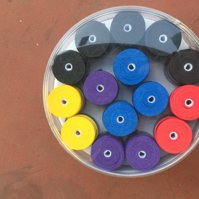 1 HỘP DÂY CUỐN VỢT VS  HỘP 60 CÁI 