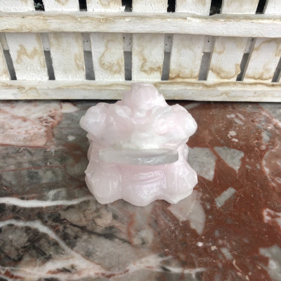 Tượng Cóc Ba Chân, Cóc Ngậm Tiền, Thiềm Thừ phong thủy chiêu tài lộc đá thạch anh hồng - Dài 7 cm