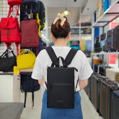 Balo thời trang Tucano O.D.D.S Trip, màu đen, thương hiệu Ý, bảo hành 2 năm