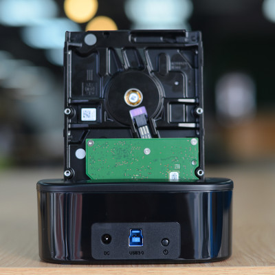 Khay Đựng Ổ Cứng Docking ORICO USB3.0/3.5/2.5 - 6218US3 - Hàng Chính Hãng