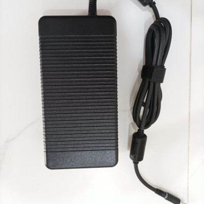 Sạc dành cho Laptop DELL Alienware 330W GaN Charger AC Adapter for M15 R4 R5 R6 5P90C hàng nhập khẩu