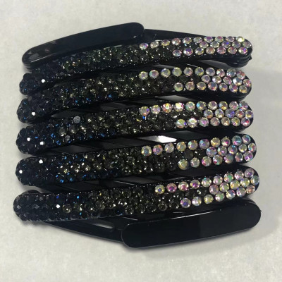 Cài tóc gấp gọn đính đá ( giao màu ngẫu nhiên như hình )