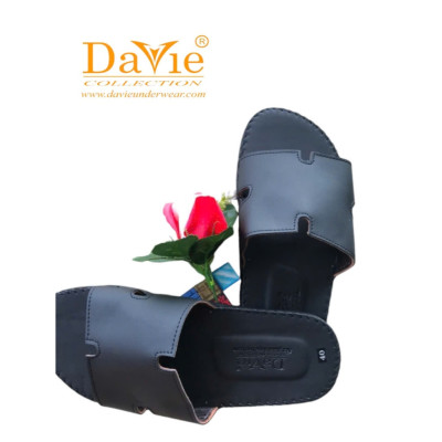Dép Nam Quai Ngang Thương Hiệu Davie Dvsd02 Chất Liệu Da, Đế Cao Su Bền Đẹp Khả Năng Chống Trơn Tốt