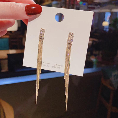 Earrings đeo tai cho nữ dáng dài tua dua sành điệu