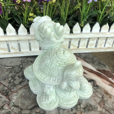 Tượng Long Quy ( Rùa đầu Rồng ) đứng trên xâu tiền phong thủy đá cẩm thạch trắng xanh - Dài 15 cm