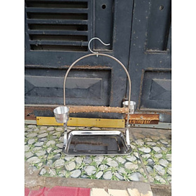 1 cầu đứng nhỏ (thanh ngang gỗ gạo) dài 30 rộng 22 cao 40 dùng cho chim, vẹt đứng (chưa bao gồm xích chân)