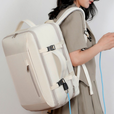 Balo laptop (15.6 inch) phong cách hiện đại - BEE GEE BLLT5622