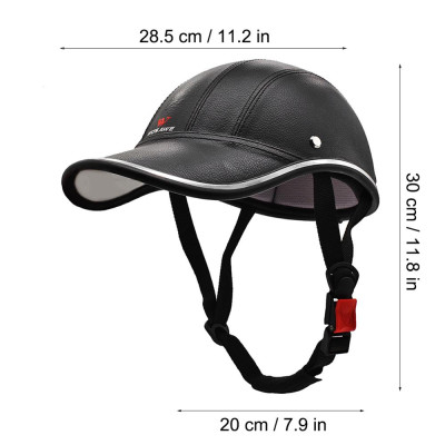 Mũ bảo hiểm thể thao có vành, Chất liệu ABS chống va đập với lớp PU bên ngoài chống thấm nước.